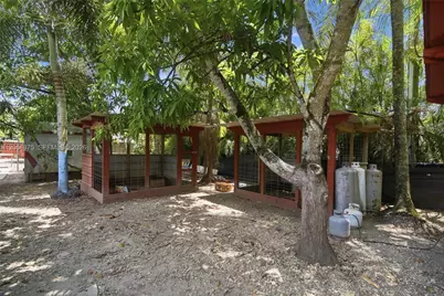 19501 SW 236th St, Homestead, FL 33031 - Photo 30