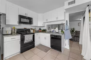 1400 Jefferson Dr, Homestead, FL 33034 - Photo 8