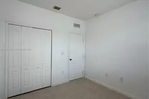 1661 SE 28th St, Homestead, FL 33035 - Photo 10