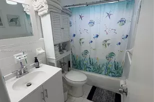 1060 Pennsylvania Ave, Miami Beach, FL 33139 - Photo 10
