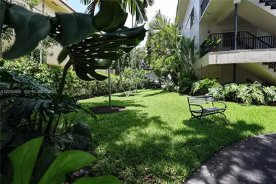 6815 Edgewater Dr #201, Coral Gables, FL 33133 - Photo 44