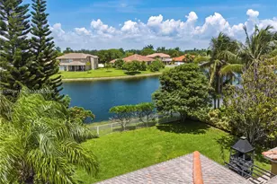 1032 NW 139th Terrace, Pembroke Pines, FL 33028 - Photo 34