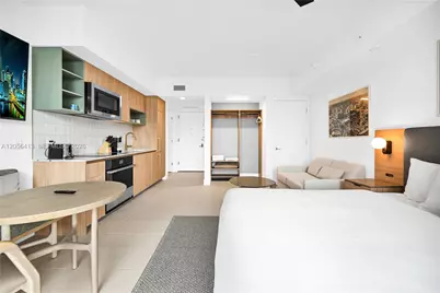 159 NE 6th St #2610, Miami, FL 33132 - Photo 8