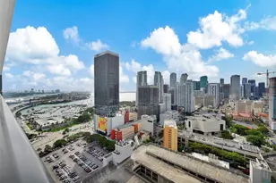 159 NE 6th St, Miami, FL 33132 - Photo 22