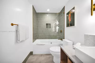 159 NE 6th St #2610, Miami, FL 33132 - Photo 18