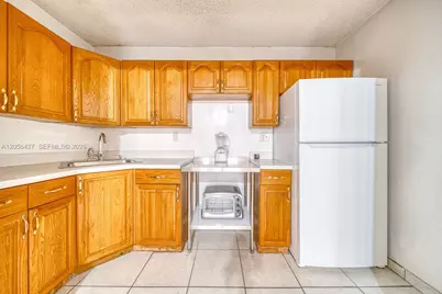 6335 SW 31st St, Miami, FL 33155 - Photo 10