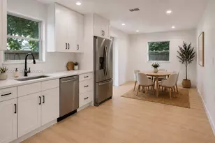10660 Eureka St, Boca Raton, FL 33428 - Photo 4
