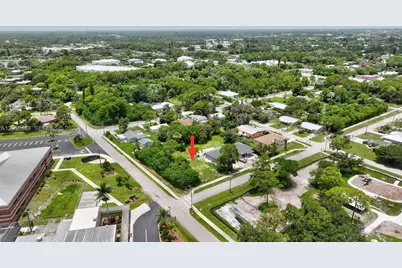 5684 SE 45th Ave, Stuart, FL 34997 - Photo 12