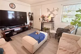 8144 Harding Ave, Miami Beach, FL 33141 - Photo 4