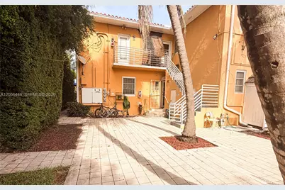8144 Harding Ave #2, Miami Beach, FL 33141 - Photo 16