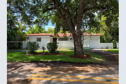 1540 Dorado Ave, Coral Gables, FL 33146 - Photo 2