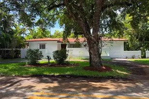 1540 Dorado Ave, Coral Gables, FL 33146 - Photo 2