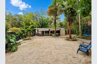 6834 SW 78th Ter, South Miami, FL 33143 - Photo 1