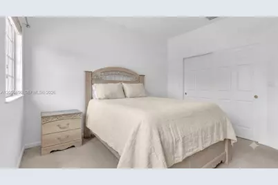 3247 NW 31st Ter, Oakland Park, FL 33309 - Photo 12