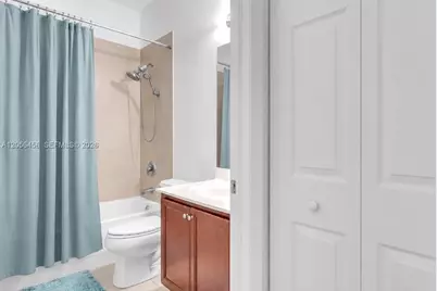 3247 NW 31st Ter, Oakland Park, FL 33309 - Photo 10