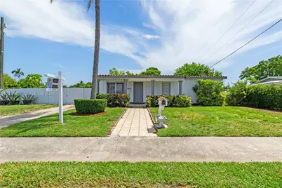 10771 SW 51st Dr, Miami, FL 33165 - Photo 2