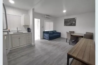 635 SW 16th Ave #2, Miami, FL 33135 - Photo 4
