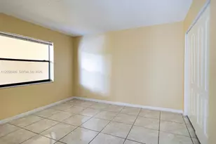 9000 NW 28th Dr, Coral Springs, FL 33065 - Photo 10