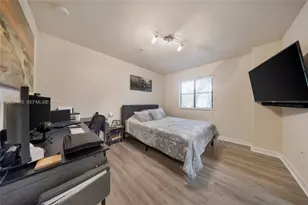 22501 SW 88th Pl, Cutler Bay, FL 33190 - Photo 14