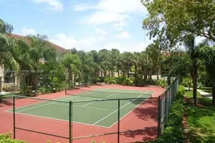 570 S Park Rd, Hollywood, FL 33021 - Photo 4