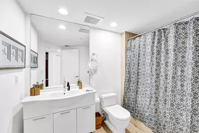 475 Brickell Ave #2708, Miami, FL 33131 - Photo 12