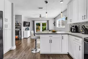 6481 SW 13th St, Plantation, FL 33317 - Photo 10