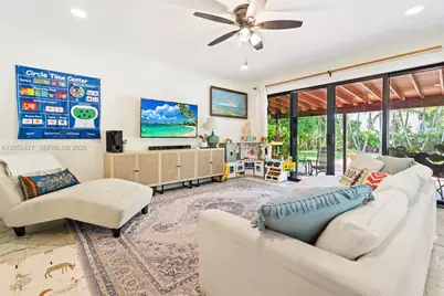 550 Westward Dr #0, Miami Springs, FL 33166 - Photo 6
