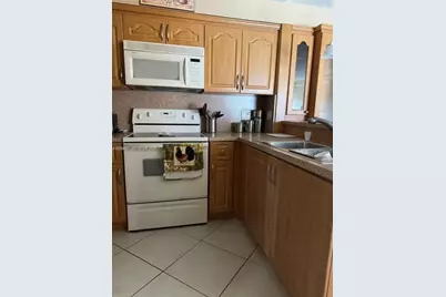 3545 NE 167th St #408, North Miami Beach, FL 33160 - Photo 4