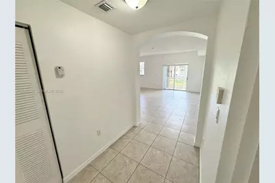 10850 NW 89th Ter #210-5, Doral, FL 33178 - Photo 4