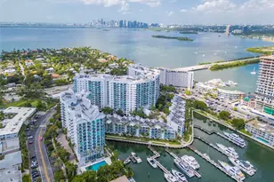 7900 Harbor Island Dr, North Bay Village, FL 33141 - Photo 50