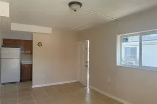 621 SW 15th Ave, Miami, FL 33135 - Photo 8
