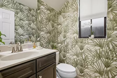 8870 NW 99th Path, Doral, FL 33178 - Photo 24