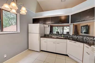 16 Via De Casas Sur #201, Boynton Beach, FL 33426 - Photo 4