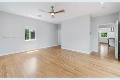 1012 NE 116th St, Biscayne Park, FL 33161 - Photo 18