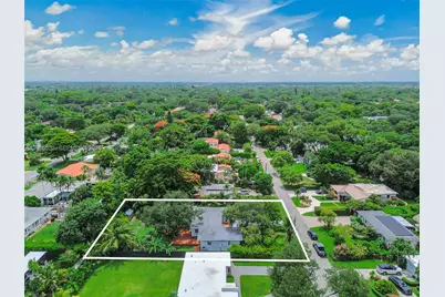 1012 NE 116th St, Biscayne Park, FL 33161 - Photo 52