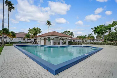 401 SW 158th Ter #105, Pembroke Pines, FL 33027 - Photo 20