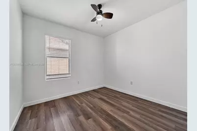 501 NE 6th Ct, Florida City, FL 33034 - Photo 38