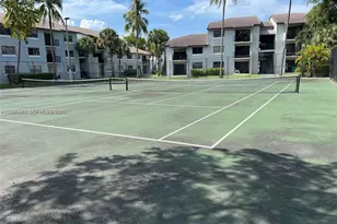 7235 NW 179th St, Hialeah, FL 33015 - Photo 40