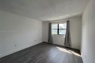 7235 NW 179th St, Hialeah, FL 33015 - Photo 28