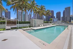 90 SW 3rd St, Miami, FL 33130 - Photo 20