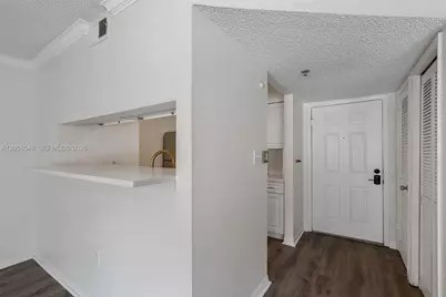 1000 W Horatio Street #114, Other City - In The State Of Florida, FL 33606 - Photo 12