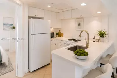 345 Michigan Ave #19, Miami Beach, FL 33139 - Photo 4