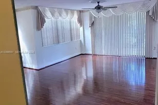 1300 St Charles Pl, Pembroke Pines, FL 33026 - Photo 32