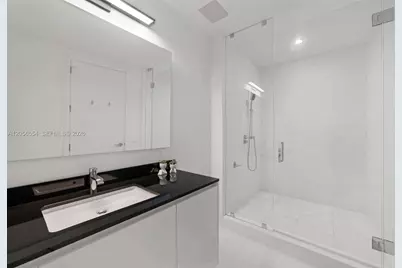 18555 Collins Ave #5201, Sunny Isles Beach, FL 33160 - Photo 46