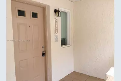 22304 Glenmoor Dr #0, West Palm Beach, FL 33409 - Photo 2