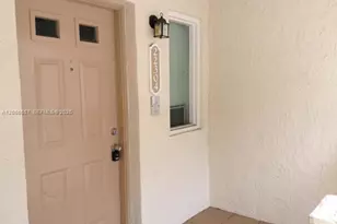 22304 Glenmoor Dr, West Palm Beach, FL 33409 - Photo 2