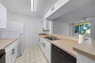 4025 W McNab Rd, Pompano Beach, FL 33069 - Photo 16