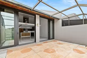 11328 NW 14th Ct, Pembroke Pines, FL 33026 - Photo 22