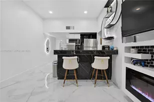 2275 SW 81st Ave, Davie, FL 33324 - Photo 12