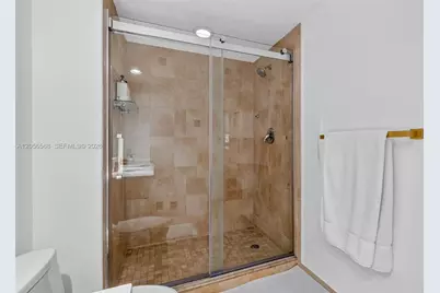 2000 N Bayshore Dr #306, Miami, FL 33137 - Photo 16